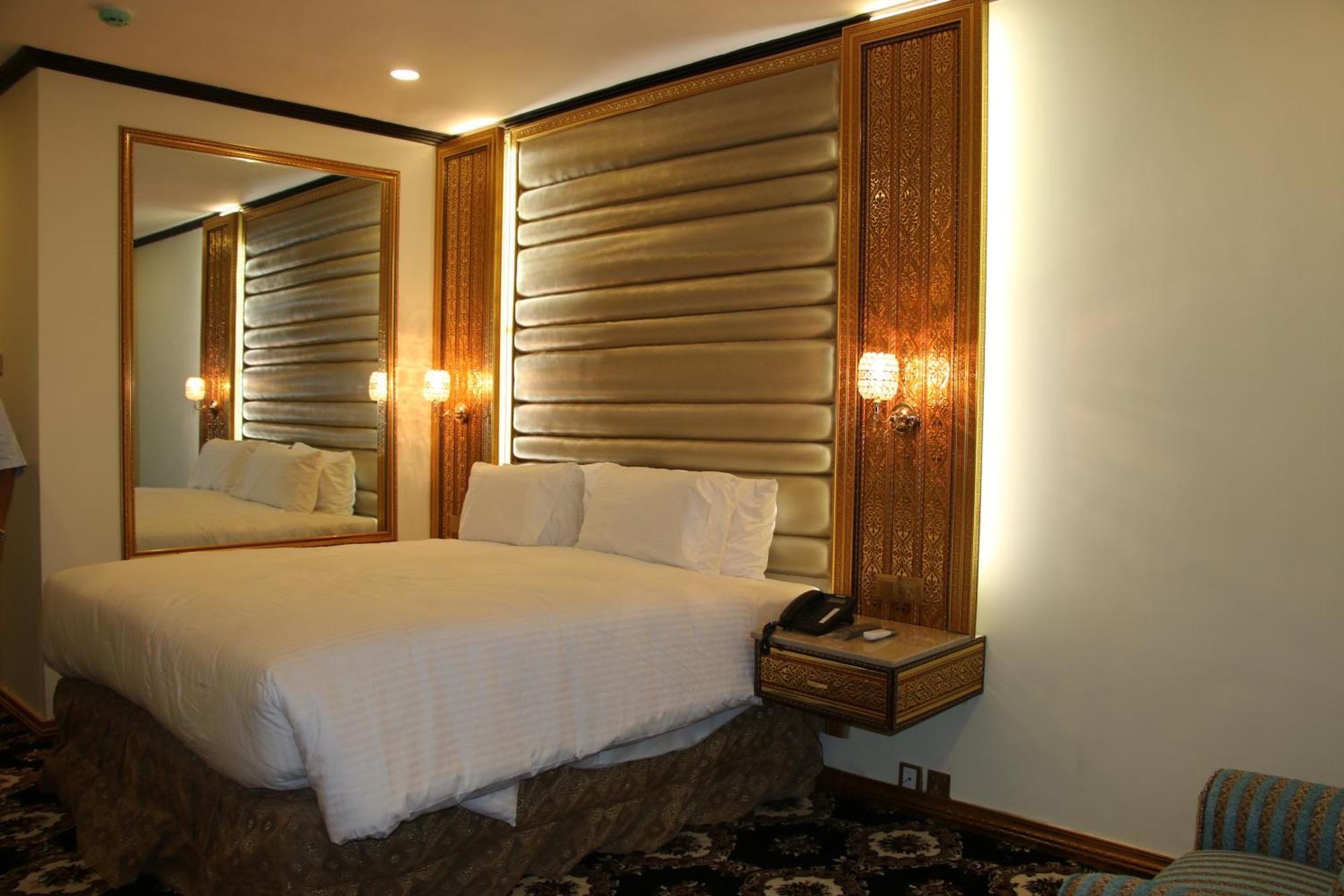 Indus Hotel Hyderabad Exterior photo