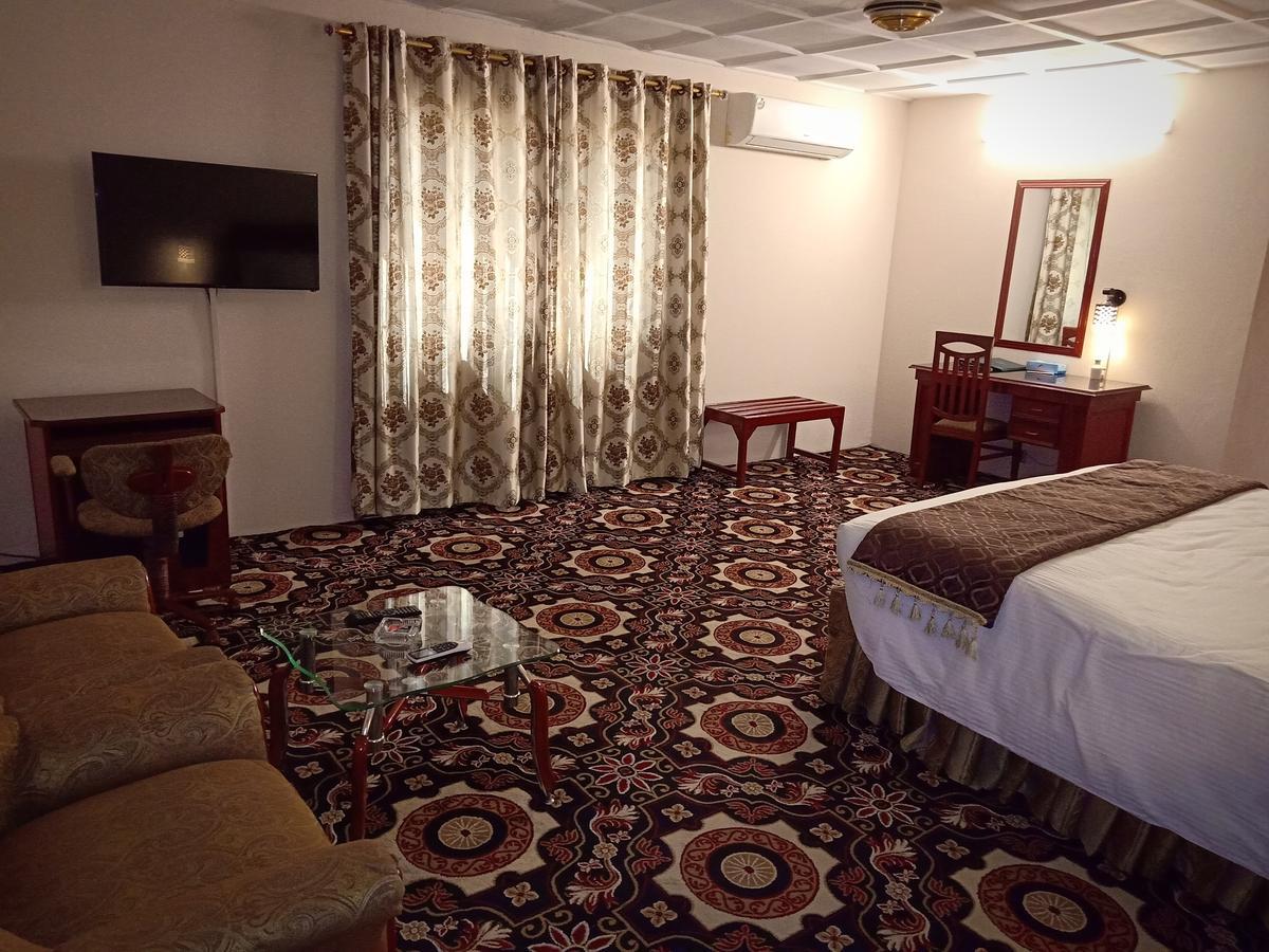 Indus Hotel Hyderabad Exterior photo